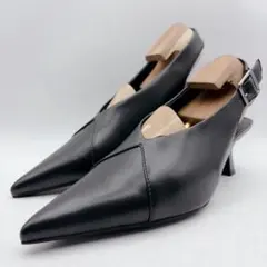 ほぼ新品✨ジーナシス ポインテッドトゥ バックストラップ パンプス ブラック Mのサムネイル