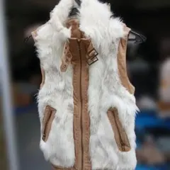 ファーとニットのノースリーブベスト