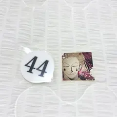 HUNTER × HUNTER ナンバープレートアクリルバッジ ヒソカ