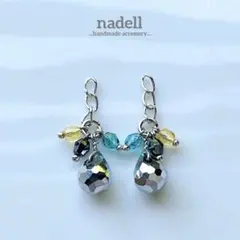 ドロップ ガラス ビーズ の チェーン ピアス シルバー