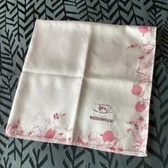 WEDGWOOD 花柄大判レディースハンカチ 生地ピンクの綺麗な春色(新品)