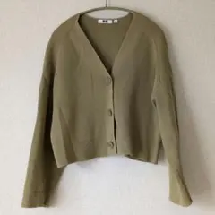 オリーブ色 Vネックニットカーディガン　ユニクロ　S
