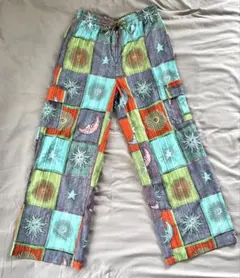 エスニックパンツ