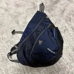 adidas アディダス　ネイビー ワンショルダーバッグ