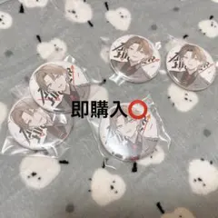 怪獣8号 亜白ミナ 缶バッジ 7個 - メルカリ