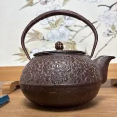 鉄瓶 楓文様 鋳鉄製 茶道具 鉄瓶 楓文様 鋳鉄製 茶道具 | Mercari