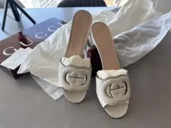 GUCCI ホワイトレザー GGロゴ サンダル 38