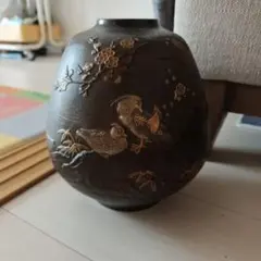 青銅花瓶 鴛鴦と梅の図 龍仙作 フラワーベース　　A001 青銅花瓶 鴛鴦と梅の図 龍仙作 フラワーベース A001 - メルカリ