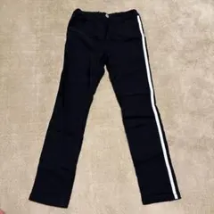 ブラック　黒　ストレッチ　サイドライン　140 パンツ