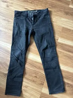 DENHAM デンハム ブラックデニム パンツのサムネイル