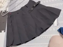 美品 大人気のプリーツスカート 黒