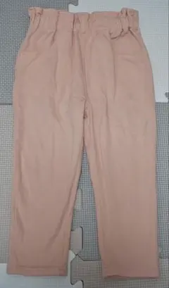 フリル付きピンクパンツ　90cm
