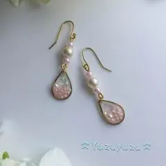 春色しずくピアス
