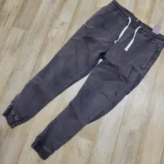 Item thumbnail for item fb434c02-07bb-4f8d-9d00-eae6f6ed1f40