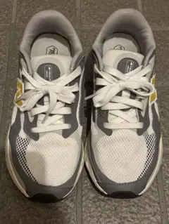 ニューバランス New Balance MARISTR4 26 JPN