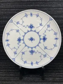 ≫ROYAL COPENHAGEN ブルーフルーテッド プレイン クーププレート