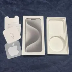 Apple iPhone 15 Pro ブラックチタニウム 箱のみ