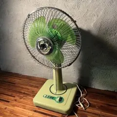 昭和レトロ 東芝 扇風機 D-30P32G 動作確認済 30cm 4枚羽根 - メルカリ