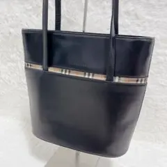 【美品】Burberry バケツ型 ブラック トートバッグ ノバチェック レザー
