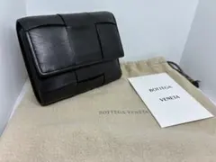 BOTTEGA VENETA カセット 三つ折り財布
