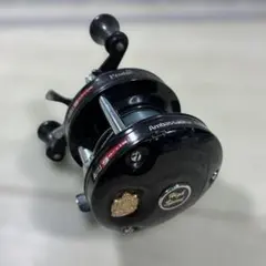 美品】ABU 5500DA 赤 ハイスピード ベイトリール - メルカリ