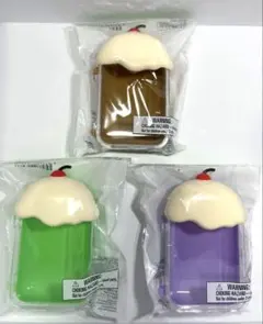 ダイソー フロート ケースキーホルダー 推し活 ぬいぐるみ カード収納　小物入れ