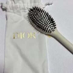 2026年最新】Diorヘアブラシの人気アイテム - メルカリ