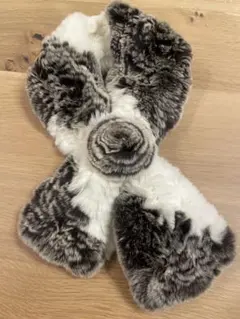 ファー マフラー 白とグレー