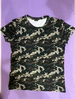 ブラウン Tシャツ