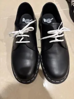 Dr.Martens ドクターマーチン サイズ42 白ステッチ