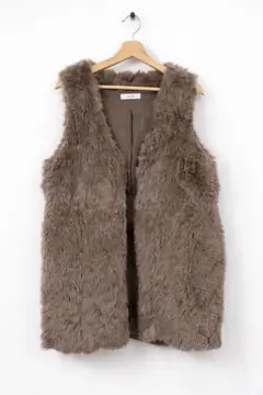 DOUDOUベージュ　ラビットファーベスト