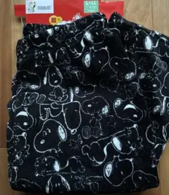 新品　スヌーピー　レギンス　10分丈　履く　ホカロン　総柄　あったか