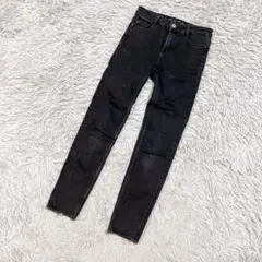 ZARA ザラ　スキニーブラックデニムジーンズ　ストレッチ　カットオフ　36