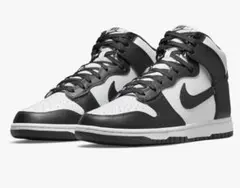 ナイキダンクハイレトロ　パンダカラー