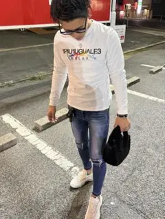 AZUL ダメージデニム