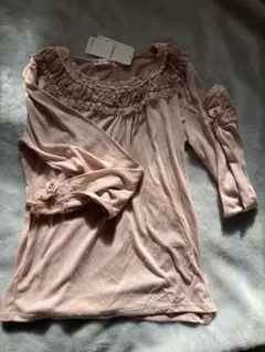 axes femme フリル付き長袖トップス