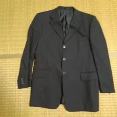 スーツの上だけ、黒のジャケット 3つボタン、購入後、クリーニングに出します。
