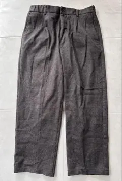 UNIQLO タックワイドパンツ　チドリ