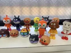 磁石で変身 ぱちっとなアンパンマン しょくぱんまん カレーパンマン