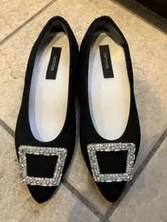 UNTITLED ビジュー付きブラックバレエシューズ　22.5