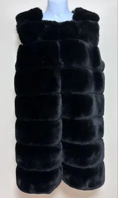 ☆美品☆ ブラック ラクーン調エコファーベスト　コート