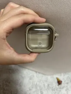 iFace AirPods4 ケース ベージュのサムネイル