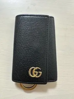GUCCI GGマーモント キーケース 6連 ブラック ゴールド - メルカリ