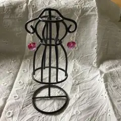 スワロフスキー ハート型ピアス