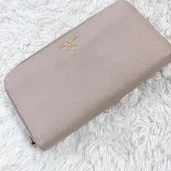《 PRADA プラダ 》 長財布 カード収納 大容量 ファスナー ベージュ