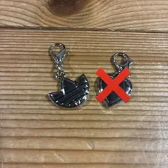 adidas シューレースチャーム