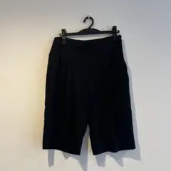 ZARA プリーツ ハーフパンツ 黒