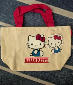 SANRIO　ハローキティ　ミニキャンパストートバッグのサムネイル