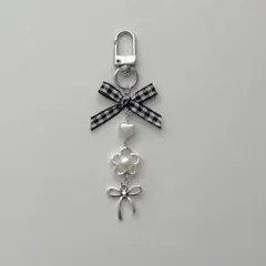 【507】ビーズキーホルダー ギンガムチェック y2k コレクトブック ブラック