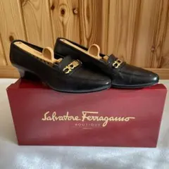 フェラガモ フラットシューズ